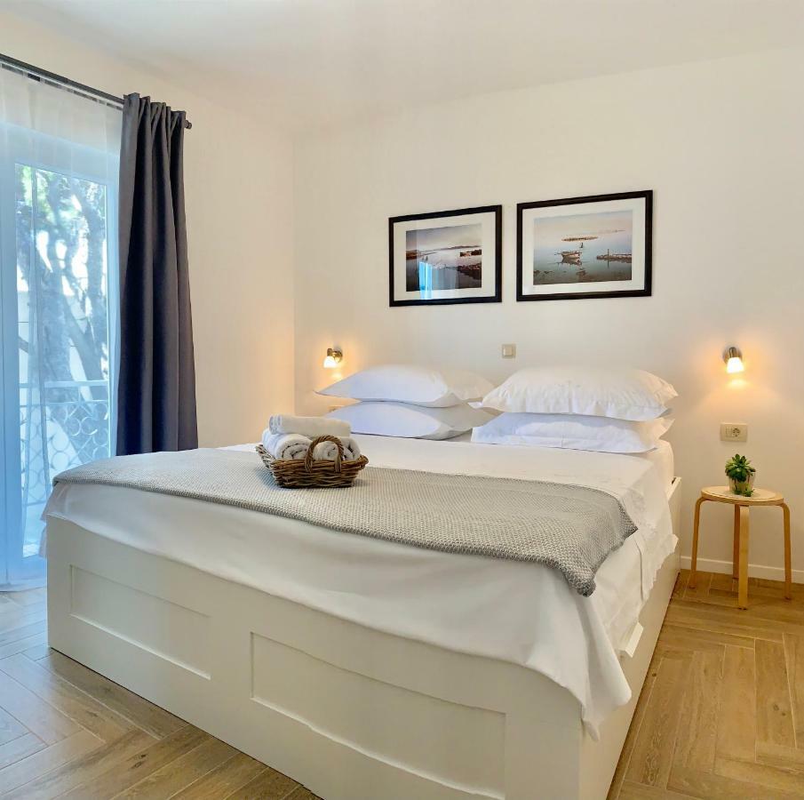 17 Pines * Makarska