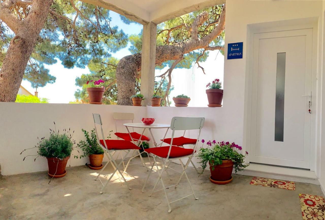 17 Pines * Makarska